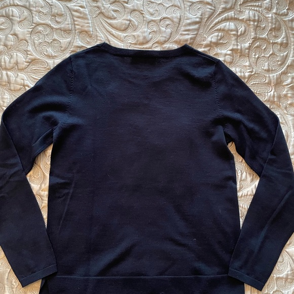 Wool Sweather - Picture 3 of 4